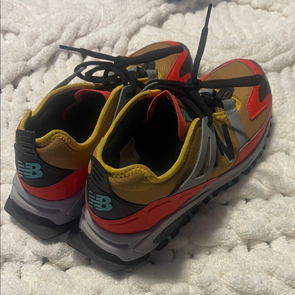 New Balance Sneakers Mens Size 11 - Picture 5 of 6